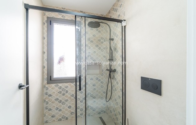 Herverkoop - Villa - Orihuela Costa - Costa Blanca