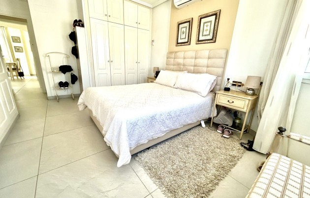 Reventa - Villa - Pinar de Campoverde - Inland