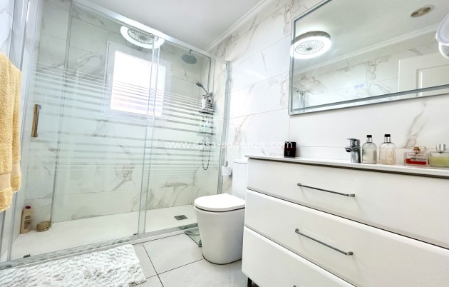 Reventa - Villa - Pinar de Campoverde - Inland