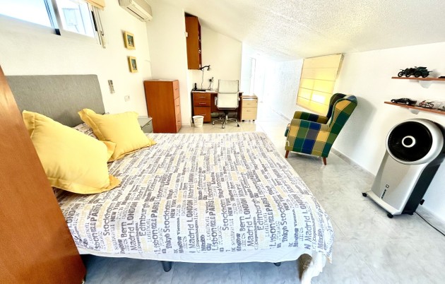 Reventa - Villa - Pinar de Campoverde - Inland