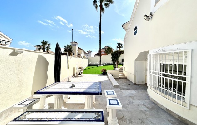 Reventa - Villa - Pinar de Campoverde - Inland