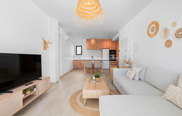 Resale - Apartment / flat - San Miguel de Salinas - Inland