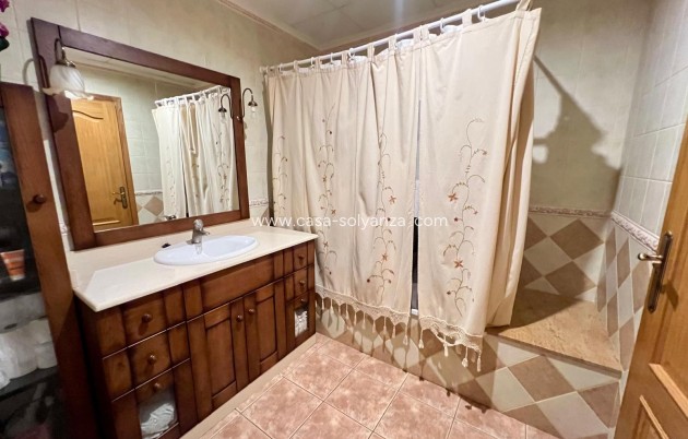 Herverkoop - Herenhuis - Pinoso - Inland