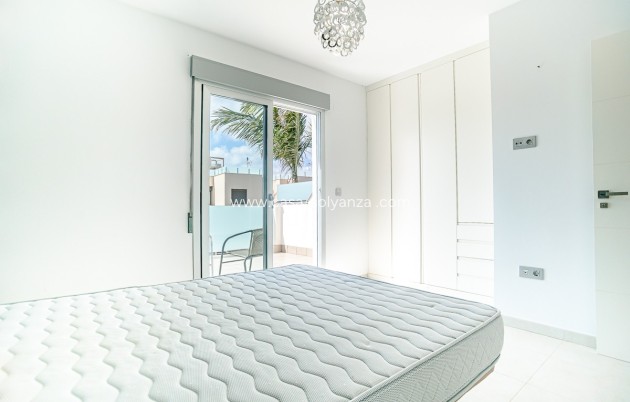 Herverkoop - Villa - SAN PEDRO DEL PINATAR - Lo Pagan