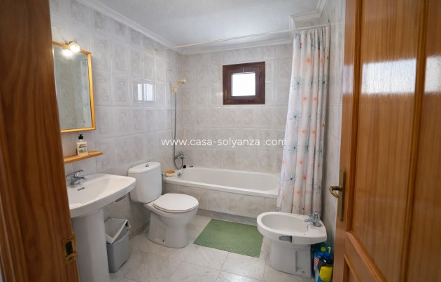 Herverkoop - Appartement / flat - Torrevieja - Playa De La Mata