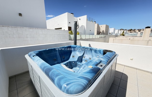 Reventa - Villa - Villamartin - Villamartín