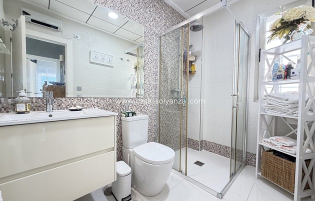 Reventa - Villa - Villamartin - Villamartín