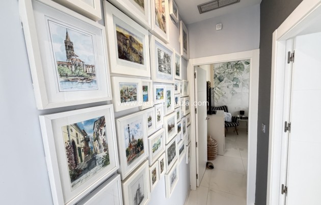 Reventa - Villa - Villamartin - Villamartín