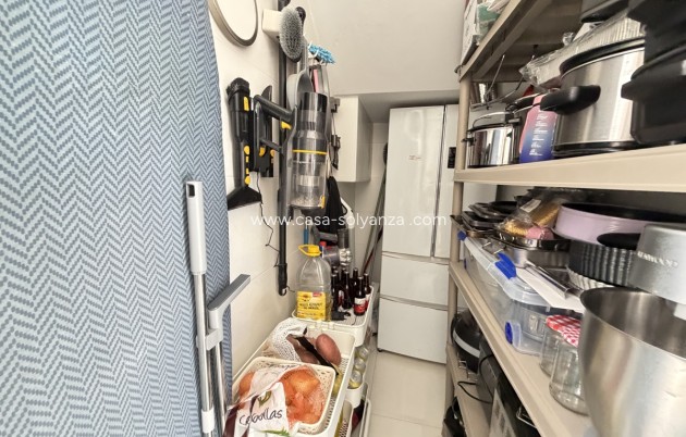 Reventa - Villa - Villamartin - Villamartín