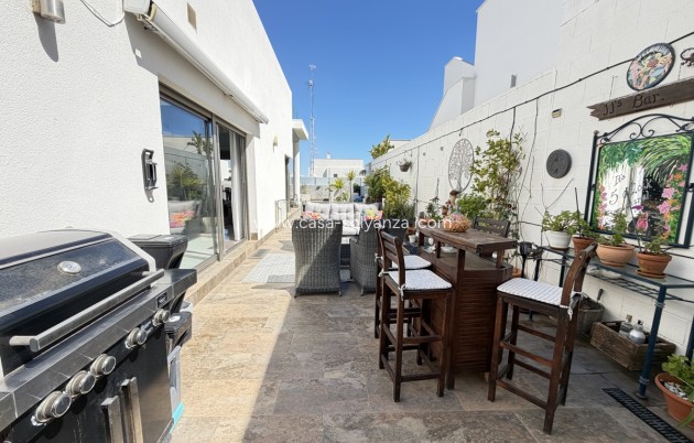 Reventa - Villa - Villamartin - Villamartín