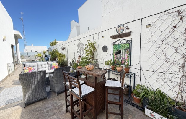 Reventa - Villa - Villamartin - Villamartín