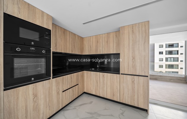 Herverkoop - Appartement / flat - Torrevieja - Punta Prima