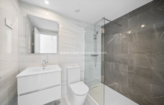 Herverkoop - Appartement / flat - Torrevieja - Punta Prima