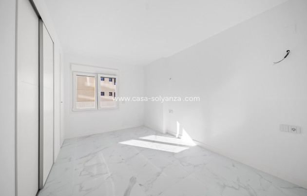 Herverkoop - Appartement / flat - Torrevieja - Punta Prima