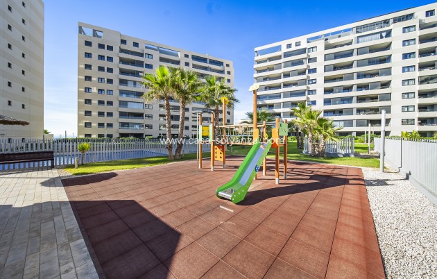 Herverkoop - Appartement / flat - Torrevieja - Punta Prima