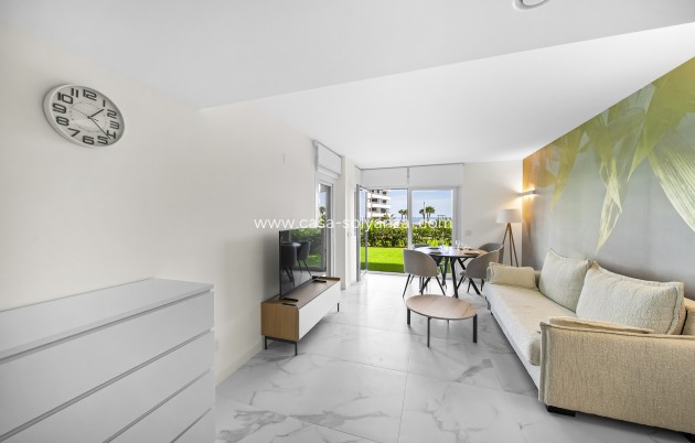 Herverkoop - Appartement / flat - Torrevieja - Punta Prima