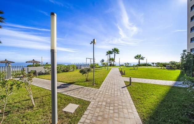 Herverkoop - Appartement / flat - Torrevieja - Punta Prima