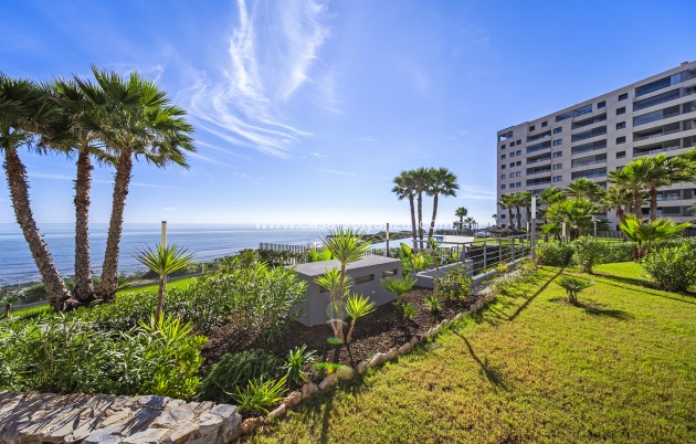 Herverkoop - Appartement / flat - Torrevieja - Punta Prima