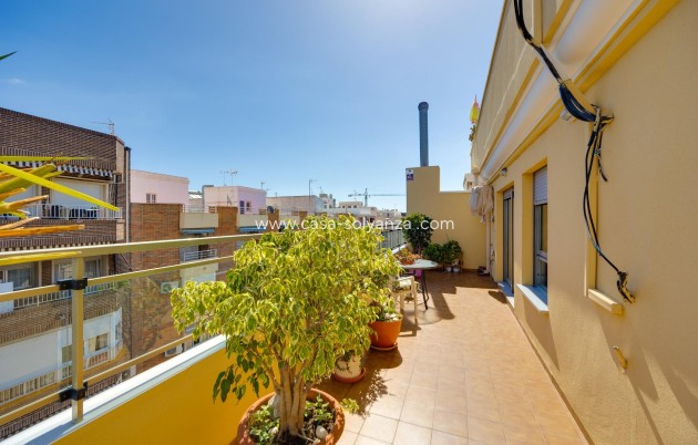 Herverkoop - Appartement / flat - Torrevieja - Center