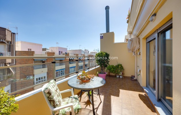 Herverkoop - Appartement / flat - Torrevieja - Center
