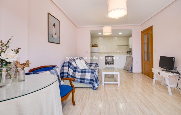 Herverkoop - Appartement / flat - Torrevieja - Center