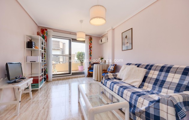 Herverkoop - Appartement / flat - Torrevieja - Center