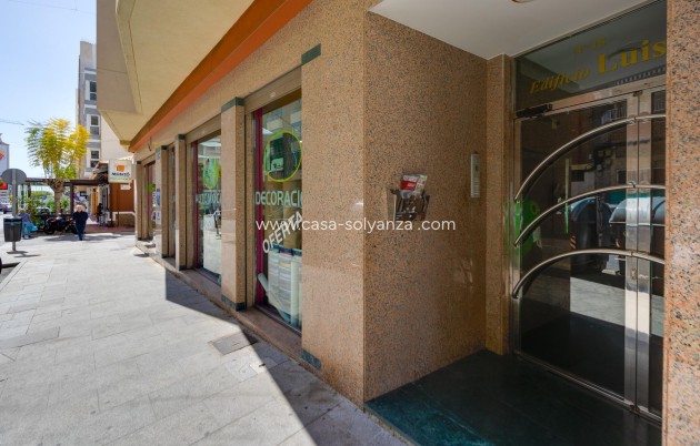 Herverkoop - Appartement / flat - Torrevieja - Center