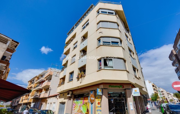Herverkoop - Appartement / flat - Torrevieja - Center