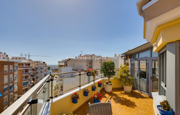 Revente - Appartement - Torrevieja - Center