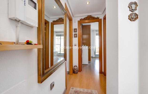 Revente - Appartement - Torrevieja - Center