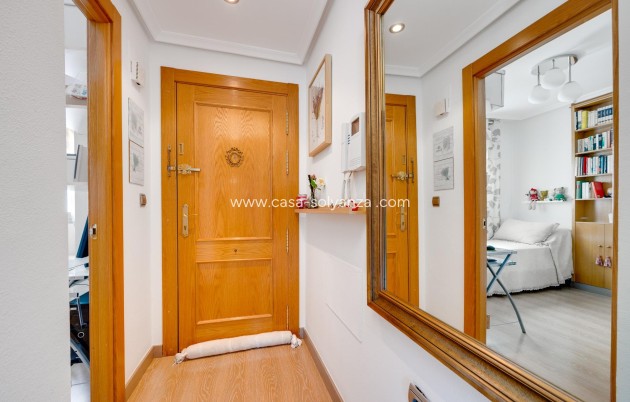 Revente - Appartement - Torrevieja - Center