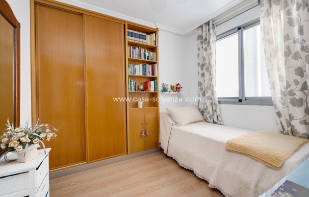 Revente - Appartement - Torrevieja - Center