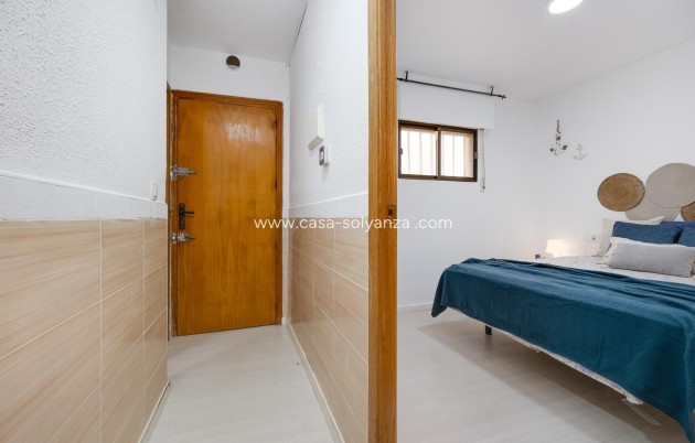 Herverkoop - Appartement / flat - Torrevieja - Cabo cervera