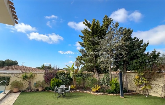 Herverkoop - Villa - Dehesa De Campoamor - Costa Blanca