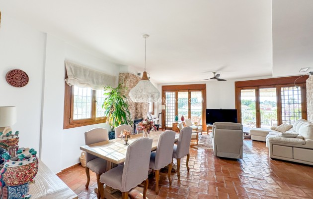 Herverkoop - Villa - Dehesa De Campoamor - Costa Blanca