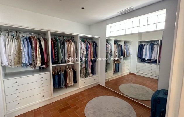 Herverkoop - Villa - Dehesa De Campoamor - Costa Blanca