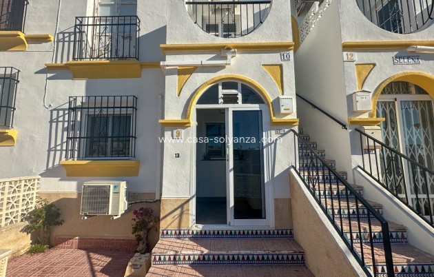 Reventa - Apartamento / piso - Villamartin - Costa Blanca