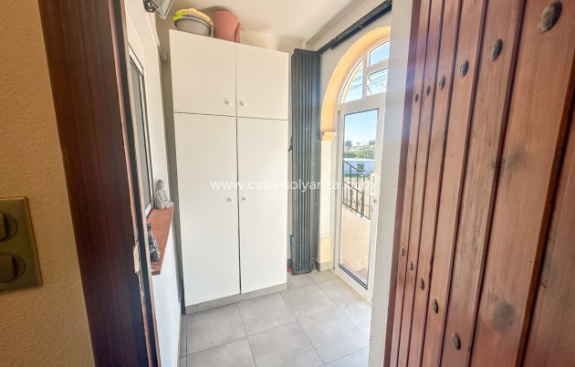 Reventa - Apartamento / piso - Villamartin - Costa Blanca