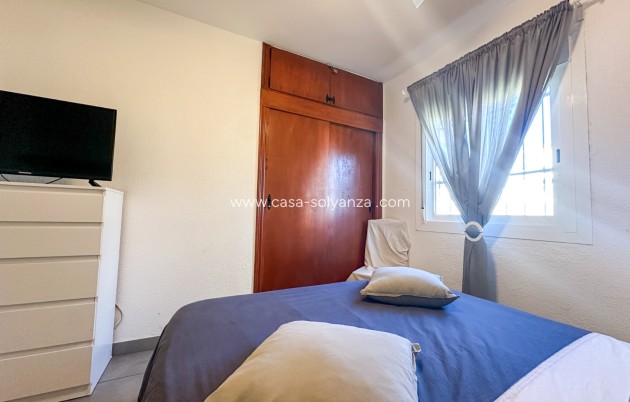 Reventa - Apartamento / piso - Villamartin - Costa Blanca