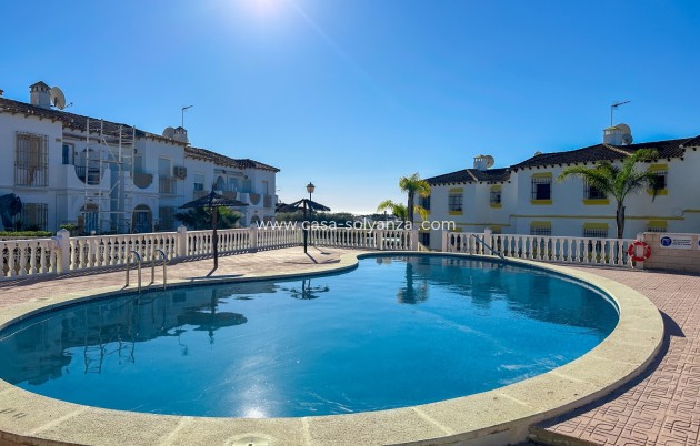 Reventa - Apartamento / piso - Villamartin - Costa Blanca