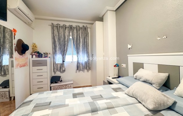 Herverkoop - Appartement / flat - Torrevieja - Costa Blanca