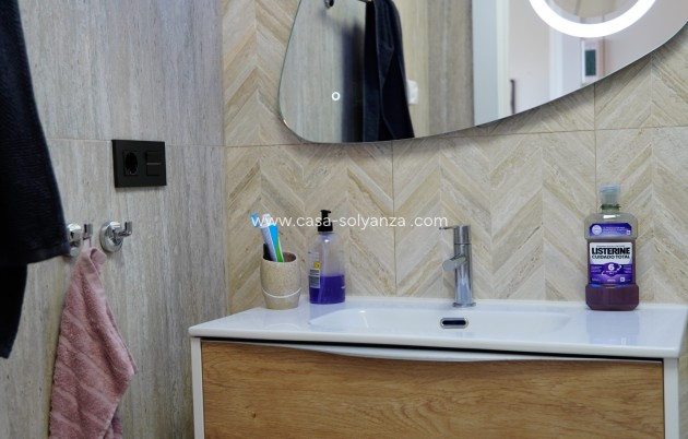 Resale - Apartment / flat - Torrevieja - Costa Blanca