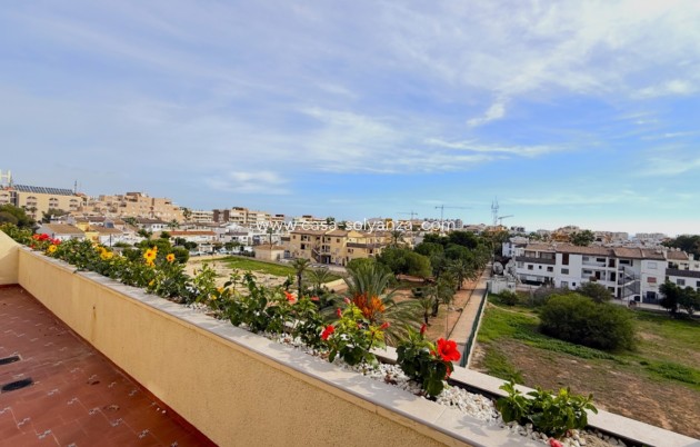 Resale - Apartment / flat - Torrevieja - Costa Blanca
