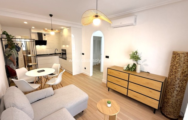 Resale - Apartment / flat - Torrevieja - Costa Blanca