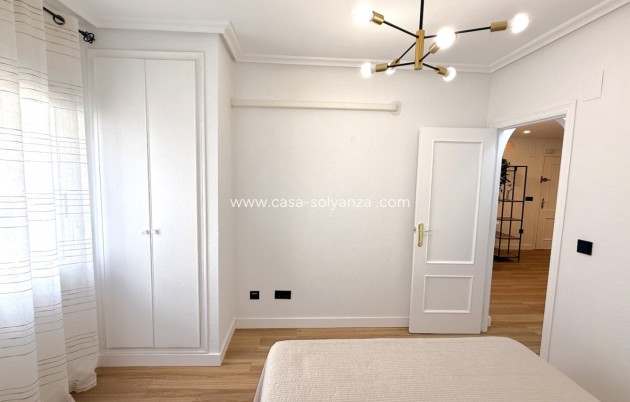 Resale - Apartment / flat - Torrevieja - Costa Blanca