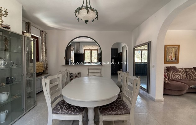 Herverkoop - Villa - Orihuela - Inland