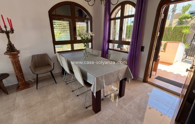 Herverkoop - Villa - Orihuela - Inland