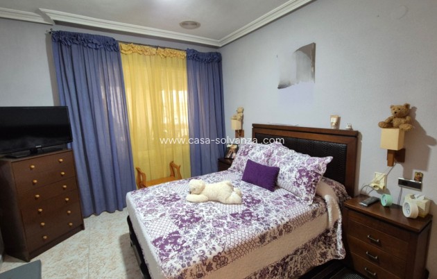 Resale - Apartment / flat - Torrevieja - Costa Blanca