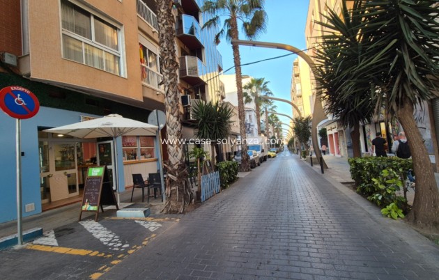 Resale - Apartment / flat - Torrevieja - Costa Blanca