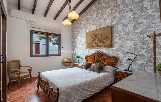 Revente - Villa - Orihuela Costa - Lomas de Cabo Roig
